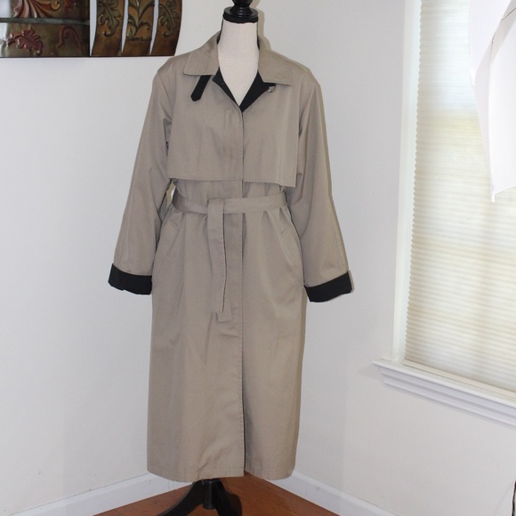 London Archive Cape Trench Coat in Classic Camel